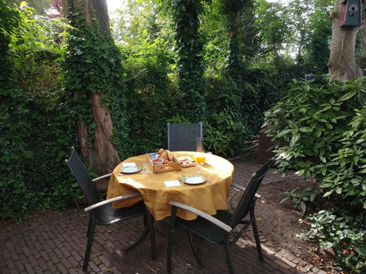 לינה וארוחת בוקר הלבושלאס The Walnut Tree מראה חיצוני תמונה